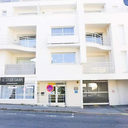 T3 Au Centre Ville Avec Balcon, Parking Gratuit Quimper Exterior foto